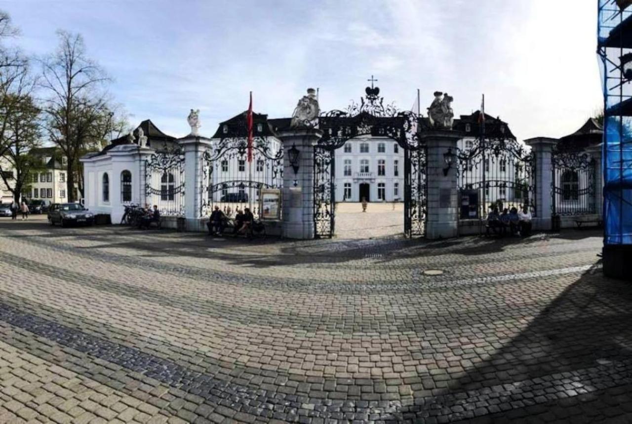 Villa Rheinstein Am Schloss Engers Neuwied Eksteriør billede